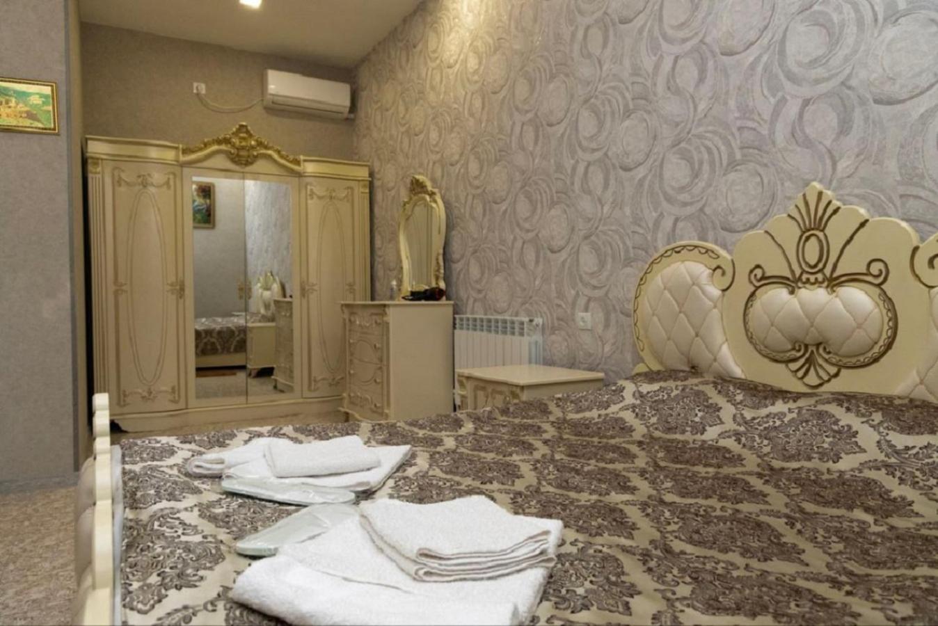 Noyemburg Hotel Noyemberyan Extérieur photo