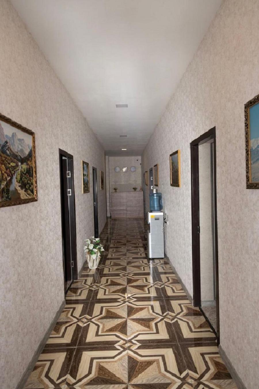 Noyemburg Hotel Noyemberyan Extérieur photo